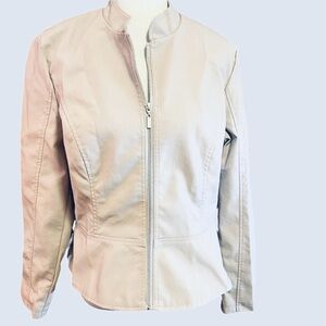 Baccini Women’s faux leather jacket M NWOT
